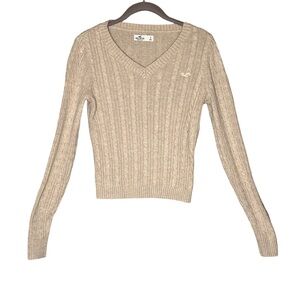 Hollister Beige Cable Knit V-Neck Sweater Small